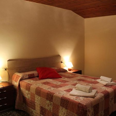 Apartaments Turistics Vilaro Llorts Kültér fotó
