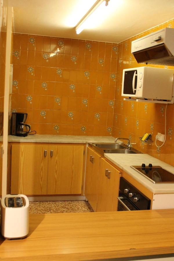 Apartaments Turistics Vilaro Llorts Kültér fotó