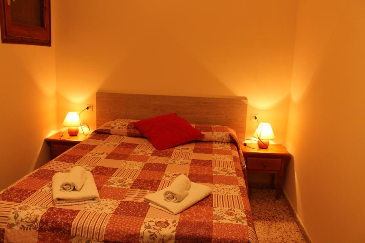 Apartaments Turistics Vilaro Llorts Kültér fotó