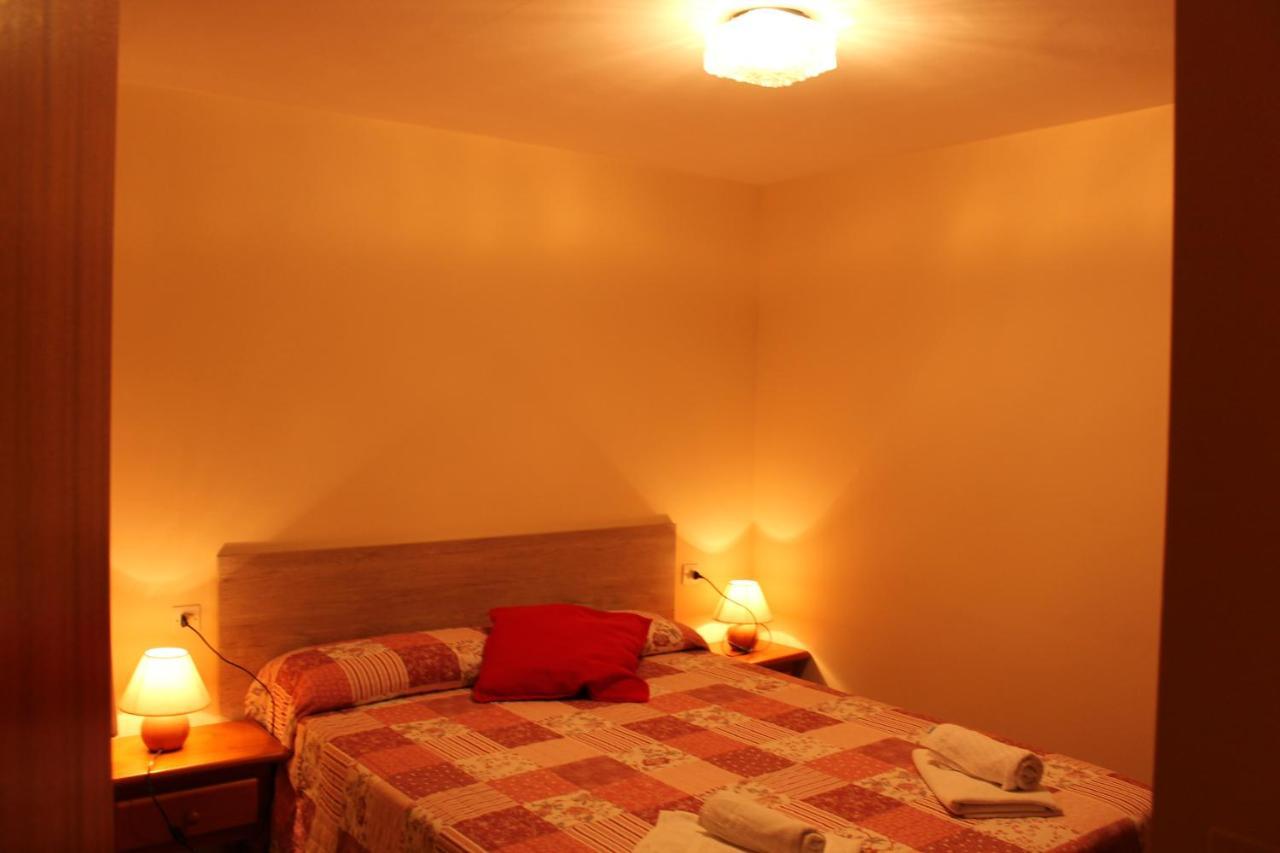 Apartaments Turistics Vilaro Llorts Kültér fotó