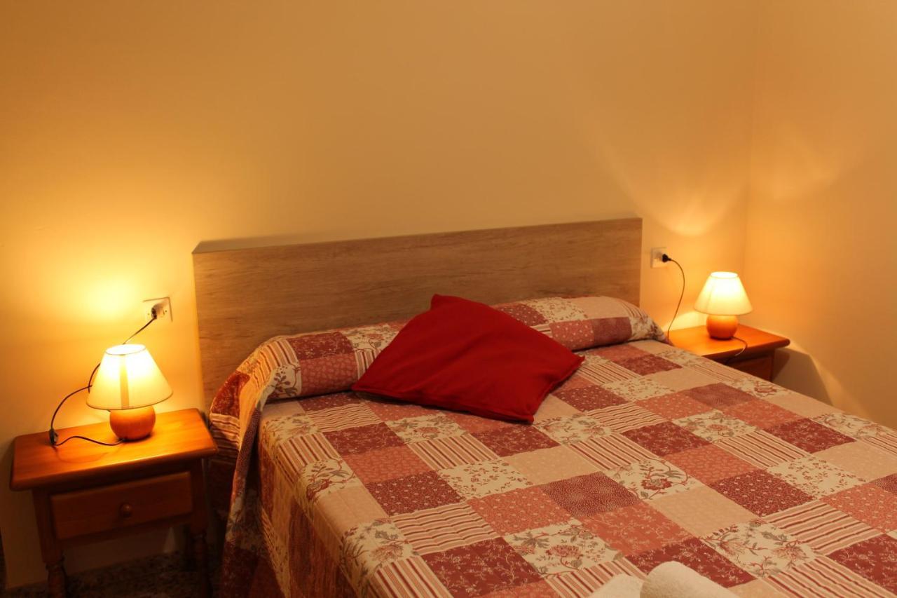 Apartaments Turistics Vilaro Llorts Kültér fotó