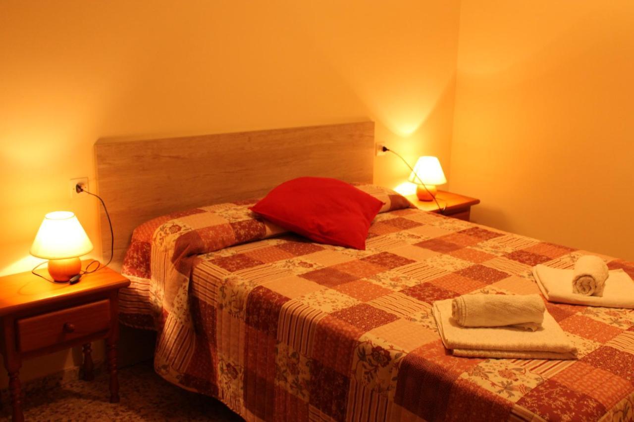 Apartaments Turistics Vilaro Llorts Kültér fotó